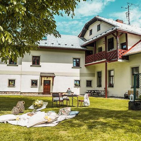 Penzion Apartmany Hetlin Cerniny Exterior foto